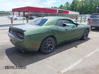 2020 Dodge Challenger R/T z VIN 2C3CDZBT0LH118907, wystawiony jako IAAI lot #42326228 z przebiegiem 92 235 mil mil oraz . Historia ofert i sprzedaży dostępna na DreamBid. Obrazek 4.