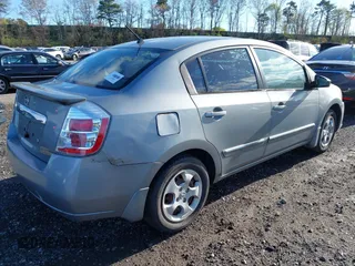 2012 Nissan Sentra SR with VIN 3N1AB6AP0CL710166, listed as a IAAI auction lot 42142125 with Not Provided miles and . Bid and sale history available at DreamBid. Image 4.