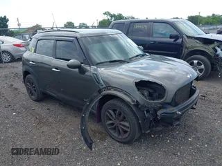 2012 MINI Countryman S z VIN WMWZC5C52CWM12485, wystawiony jako IAAI lot #42556805 z przebiegiem 139 884 mil mil oraz . Historia ofert i sprzedaży dostępna na DreamBid. Obrazek 1.