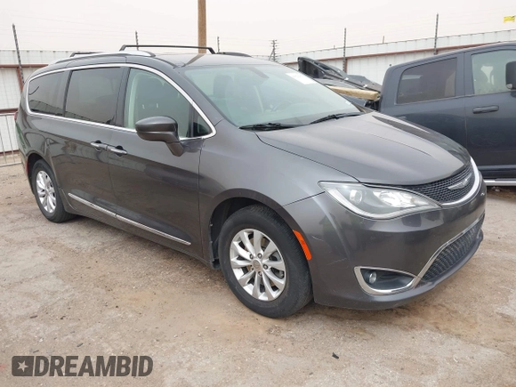 2018 Chrysler Pacifica Touring L with VIN 2C4RC1BG2JR116273, listed as a IAAI auction lot 41922292 with 125,159 mi miles and . Bid and sale history available at DreamBid. Image 1.