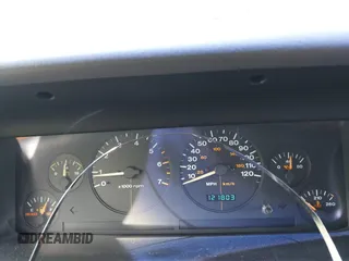 1997 Jeep Grand Cherokee Laredo with VIN 1J4GZ58S4VC702040, listed as a IAAI auction lot 42165536 with 121,803 mi miles and . Bid and sale history available at DreamBid. Image 7.