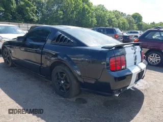 2009 Ford Mustang GT with VIN 1ZVHT82H495146300, listed as a IAAI auction lot 42603951 with 185,265 mi miles and . Bid and sale history available at DreamBid. Image 3.