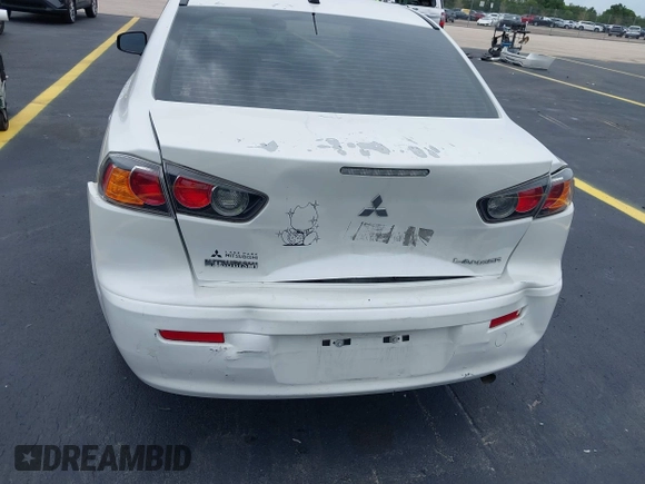 2016 Mitsubishi Lancer ES z VIN JA32U2FU7GU000923, wystawiony jako IAAI lot #42238951 z przebiegiem 134 955 mil mil oraz . Historia ofert i sprzedaży dostępna na DreamBid. Obrazek 6.