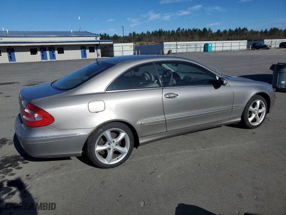2005 Mercedes-Benz CLK-Class 3.2L with VIN WDBTJ65J75F166274, listed as a Copart auction lot 80989794 with 226,362 mi miles and Clean Title. Bid and sale history available at carsss.com. Image 3.
