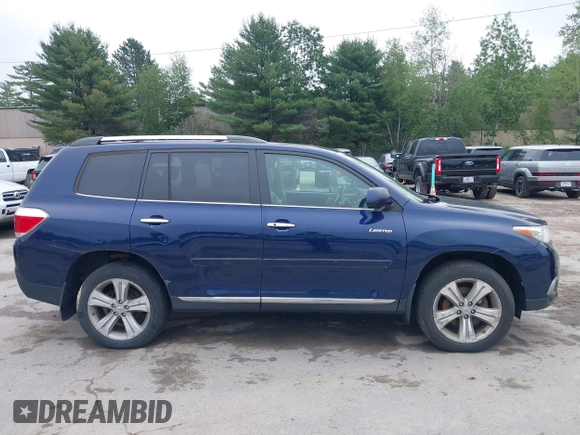 2013 Toyota Highlander Limited with VIN 5TDDK3EHXDS189772, listed as a IAAI auction lot 42522005 with 127,512 mi miles and . Bid and sale history available at DreamBid. Image 13.