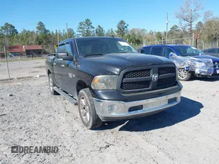 2018 Ram 1500 Big Horn z VIN 3C6RR7LT4JG196072, wystawiony jako IAAI lot #41890172 z przebiegiem 237 671 mil mil oraz . Historia ofert i sprzedaży dostępna na DreamBid. Obrazek 1.