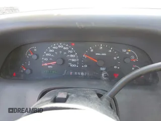 2004 Ford F-250 XL с VIN 1FTNF20L74EA69612, выставлен на аукционе IAAI как лот 41404679 с пробегом 171 118 миль миль и . История ставок и продаж доступна на DreamBid. Изображение 7.