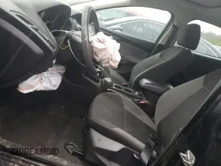 2014 Ford Focus SE with VIN 1FADP3K20EL203091, listed as a Copart auction lot 44680935 with 137,521 mi miles and Salvage Title. Bid and sale history available at carsss.com. Image 7.