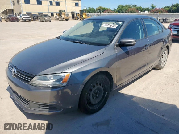 2012 Volkswagen Jetta SE with VIN 3VWDP7AJXCM114339, listed as a Copart auction lot 66376545 with 114,663 mi miles and Clean title. Bid and sale history available at DreamBid. Image 1.