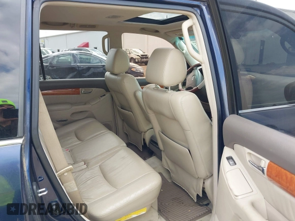 2007 Lexus GX 470 with VIN JTJBT20X770134729, listed as a IAAI auction lot 42070262 with 171,261 mi miles and . Bid and sale history available at DreamBid. Image 8.