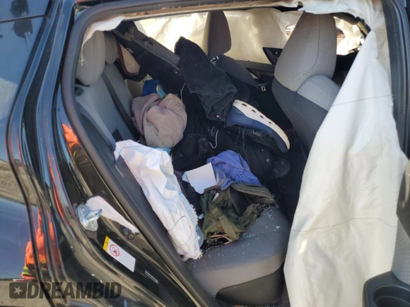 2019 Toyota C-HR XLE z VIN NMTKHMBX4KR078685, wystawiony jako Copart lot #49944845 z przebiegiem Nie podano mil oraz Nie do naprawy • Non repairable. Historia ofert i sprzedaży dostępna na DreamBid. Obrazek 10.