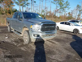 2024 Ram 2500 Big Horn with VIN 3C6UR5DJXRG100582, listed as a IAAI auction lot 41084881 with 29,160 mi miles. Bid and sale history available at carsss.com. Image 1.