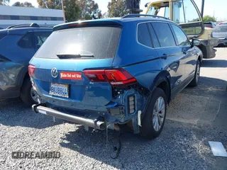 2019 Volkswagen Tiguan SE with VIN 3VV3B7AX2KM067907, listed as a IAAI auction lot 41841360 with 19,269 mi miles and . Bid and sale history available at DreamBid. Image 4.
