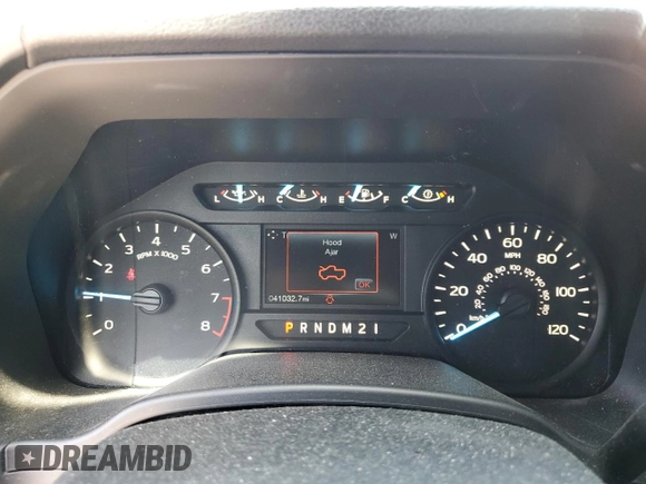 2018 Ford F-150 XL with VIN 1FTMF1CB1JKF33743, listed as a Copart auction lot 62007515 with 41,032 mi miles and Salvage title. Bid and sale history available at DreamBid. Image 9.