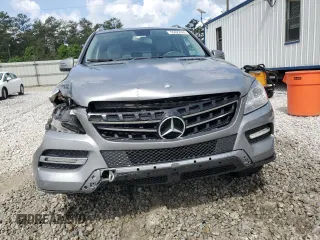 2012 Mercedes-Benz M 350 with VIN 4JGDA5HB3CA025020, listed as a Copart auction lot 55422085 with 156,243 mi miles and Salvage title. Bid and sale history available at DreamBid. Image 5.