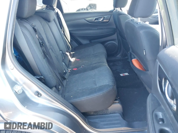 2018 Nissan Rogue SV z VIN KNMAT2MV5JP500550, wystawiony jako IAAI lot #41705570 z przebiegiem 93 495 mil mil oraz . Historia ofert i sprzedaży dostępna na DreamBid. Obrazek 8.