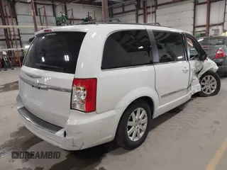 2016 Chrysler Town & Country Touring with VIN 2C4RC1BG6GR246078, listed as a IAAI auction lot 41887547 with 147,703 mi miles and . Bid and sale history available at carsss.com. Image 4.