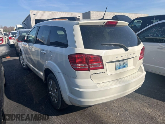 2017 Dodge Journey SE with VIN 3C4PDCABXHT676622, listed as a IAAI auction lot 42237310 with 55,689 mi miles and . Bid and sale history available at DreamBid. Image 1.
