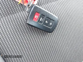 2017 Toyota Corolla L z VIN 2T1BURHEXHC805247, wystawiony jako IAAI lot #42156104 z przebiegiem 169 191 mil mil oraz . Historia ofert i sprzedaży dostępna na DreamBid. Obrazek 11.