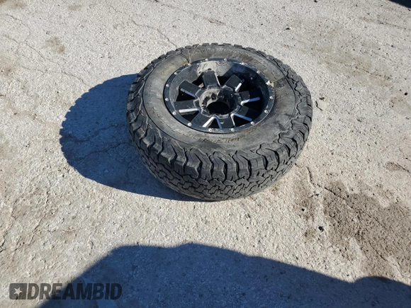 2014 Chevrolet Silverado 1500 LTZ with VIN 3GCUKSEC5EG110894, listed as a Copart auction lot 79032044 with 185,269 mi miles and Salvage Title. Bid and sale history available at DreamBid. Image 12.