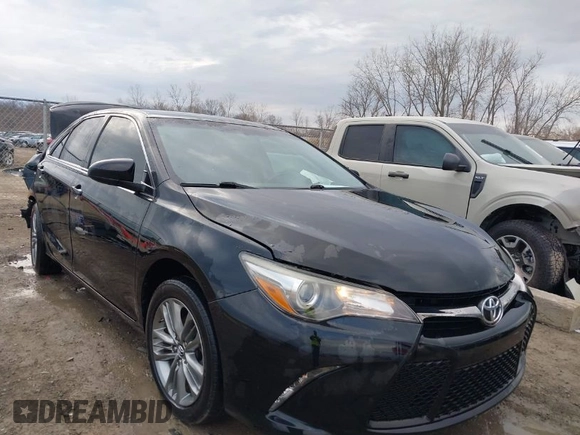 2017 Toyota Camry XLE with VIN 4T1BF1FKXHU425831, listed as a IAAI auction lot 41897698 with 149,296 mi miles. Bid and sale history available at carsss.com. Image 1.