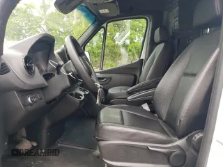 2021 Freightliner Sprinter с VIN W2Y40CHY4MT068916, выставлен на аукционе Copart как лот 58318355 с пробегом 89 822 миль миль и Списание • Salvage title. История ставок и продаж доступна на DreamBid. Изображение 7.