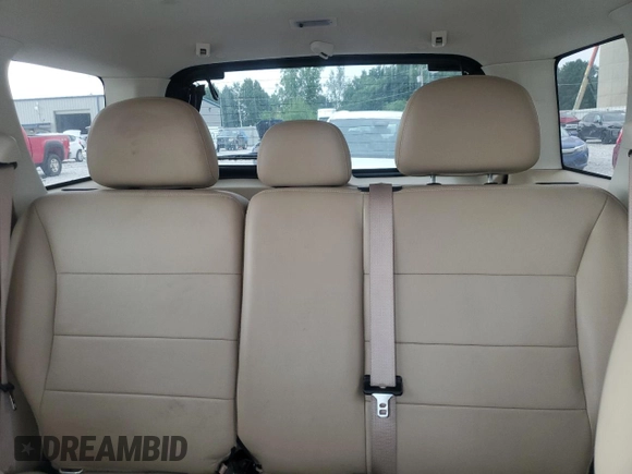 2010 Ford Escape Limited с VIN 1FMCU9EG6AKB89377, выставлен на аукционе Copart как лот 63668395 с пробегом Не указан миль и Чистый • Clean title. История ставок и продаж доступна на DreamBid. Изображение 10.
