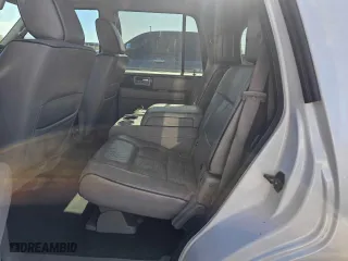2009 Lincoln Navigator with VIN 5LMFU28599EJ00293, listed as a Copart auction lot 44081555 with 161,993 mi miles and Clean Title. Bid and sale history available at carsss.com. Image 6.
