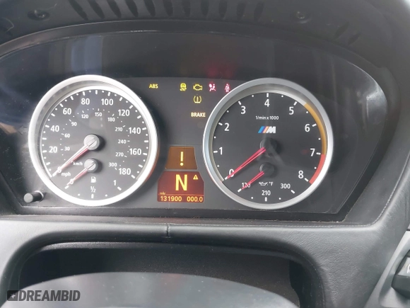 2012 BMW X6 M with VIN 5YMGZ0C58CLK14885, listed as a IAAI auction lot 42082928 with 131,900 mi miles. Bid and sale history available at carsss.com. Image 7.