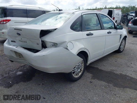 2008 Ford Focus SE with VIN 1FAHP35N98W280147, listed as a IAAI auction lot 41999465 with 133,511 mi miles. Bid and sale history available at carsss.com. Image 4.
