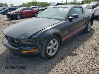 2008 Ford Mustang Deluxe с VIN 1ZVHT80N085132479, выставлен на аукционе Copart как лот 54768695 с пробегом 42 404 миль миль и Списание • Salvage title. История ставок и продаж доступна на DreamBid. Изображение 1.