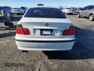 2003 BMW 3 Series 330xi with VIN WBAEW53433PG22202, listed as a Copart auction lot 83300654 with 127,120 mi miles and Salvage Title. Bid and sale history available at carsss.com. Image 6.