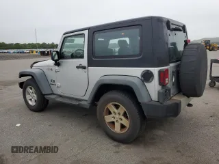 2008 Jeep Wrangler X z VIN 1J4FA24188L648342, wystawiony jako Copart lot #59883735 z przebiegiem 166 889 mil mil oraz Czysty tytuł • Clean title. Historia ofert i sprzedaży dostępna na DreamBid. Obrazek 2.