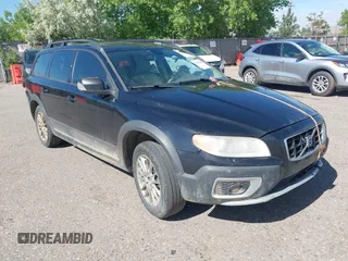 2009 Volvo XC70 3.0T z VIN YV4BZ992091056824, wystawiony jako IAAI lot #42302566 z przebiegiem 305 168 mil mil oraz . Historia ofert i sprzedaży dostępna na DreamBid. Obrazek 1.