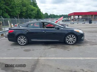 2016 Hyundai Azera Limited с VIN KMHFH4JG5GA509233, выставлен на аукционе IAAI как лот 42465281 с пробегом 206 900 миль миль и . История ставок и продаж доступна на DreamBid. Изображение 13.