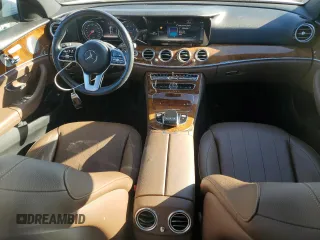 2019 Mercedes-Benz E 450 with VIN WDDZF6JB1KA491755, listed as a Copart auction lot 88234265 with 84,465 mi miles and Salvage Title. Bid and sale history available at DreamBid. Image 8.