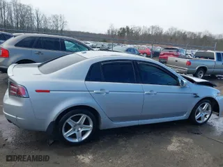 2005 Acura TL with VIN 19UUA66285A012362, listed as a IAAI auction lot 41745637 with 145,197 mi miles. Bid and sale history available at carsss.com. Image 13.