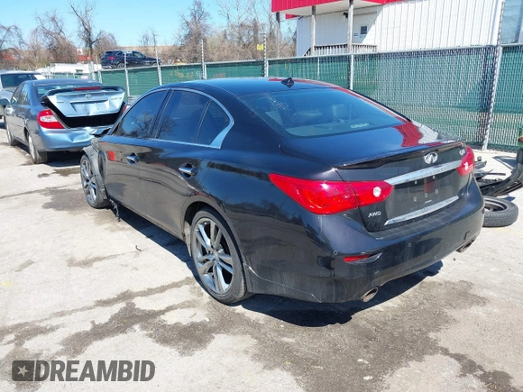 2015 Infiniti Q50 Premium z VIN JN1BV7AR2FM416586, wystawiony jako IAAI lot #41728760 z przebiegiem 138 446 mil mil oraz . Historia ofert i sprzedaży dostępna na DreamBid. Obrazek 3.