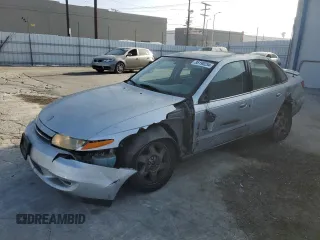 2002 Saturn LS z VIN 1G8JW54R52Y587075, wystawiony jako Copart lot #85190254 z przebiegiem 136 883 mil mil oraz Szkody całkowita. Historia ofert i sprzedaży dostępna na DreamBid. Obrazek 1.