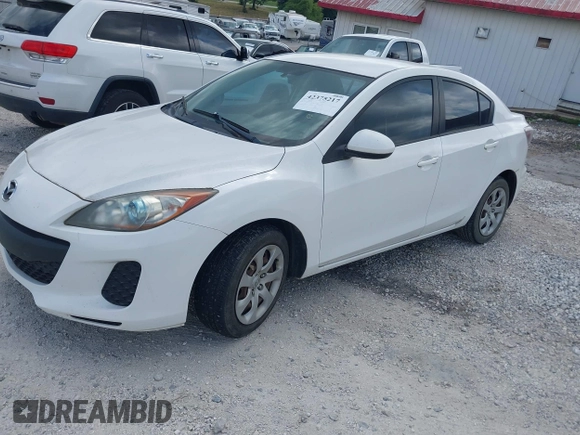 2013 Mazda 3 i Sport z VIN JM1BL1U77D1822615, wystawiony jako IAAI lot #42375217 z przebiegiem 169 514 mil mil oraz . Historia ofert i sprzedaży dostępna na DreamBid. Obrazek 2.
