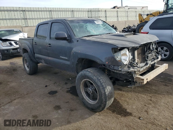2009 Toyota Tacoma z VIN 3TMLU42N09M030420, wystawiony jako Copart lot #84889784 z przebiegiem 322 393 mil mil oraz Szkoda całkowita • Salvage title. Historia ofert i sprzedaży dostępna na DreamBid. Obrazek 4.