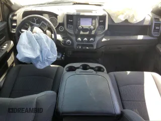 2022 Ram 2500 Tradesman z VIN 3C6UR4CJ5NG296596, wystawiony jako Copart lot #60593573 z przebiegiem Nie podano mil oraz . Historia ofert i sprzedaży dostępna na DreamBid. Obrazek 8.
