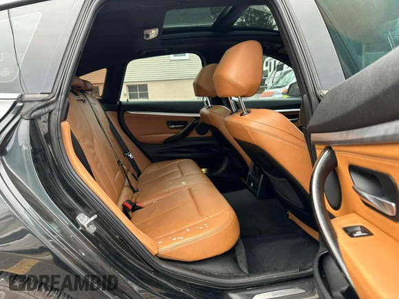 2018 BMW 3 Series 330i xDrive with VIN WBA8Z9C54JB219714, listed as a Copart auction lot 79494074 with 142,527 mi miles and Clean Title. Bid and sale history available at carsss.com. Image 5.