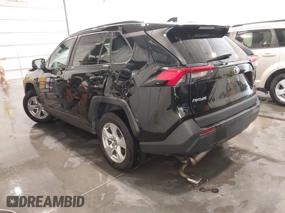 2019 Toyota RAV4 XLE with VIN 2T3P1RFV1KW052156, listed as a IAAI auction lot 41974041 with 95,442 mi miles. Bid and sale history available at carsss.com. Image 3.
