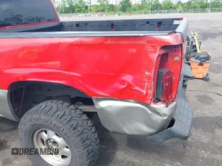 2001 GMC Sierra 1500 SLE with VIN 2GTEC19T811333343, listed as a IAAI auction lot 42364413 with 374,221 mi miles and . Bid and sale history available at DreamBid. Image 6.