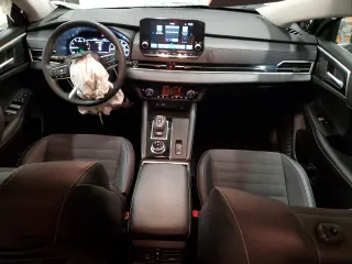2023 Mitsubishi Outlander SE with VIN JA4J4UA82PZ061337, listed as a Copart auction lot 50820495 with 15,997 mi miles and Salvage Title. Bid and sale history available at carsss.com. Image 8.