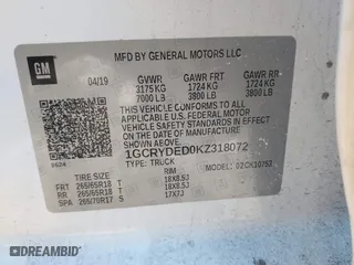 2019 Chevrolet Silverado 1500 LT with VIN 1GCRYDED0KZ318072, listed as a IAAI auction lot 41417733 with 100,774 mi miles. Bid and sale history available at carsss.com. Image 9.