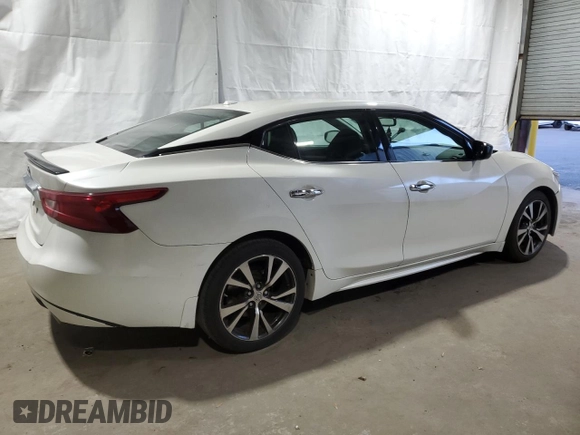 2016 Nissan Maxima SV with VIN 1N4AA6AP8GC409491, listed as a Copart auction lot 83623754 with 39,038 mi miles and Clean Title. Bid and sale history available at DreamBid. Image 3.