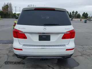 2016 Mercedes-Benz GL with VIN 4JGDF6EE9GA676180, listed as a IAAI auction lot 41976350 with 95,348 mi miles. Bid and sale history available at carsss.com. Image 17.