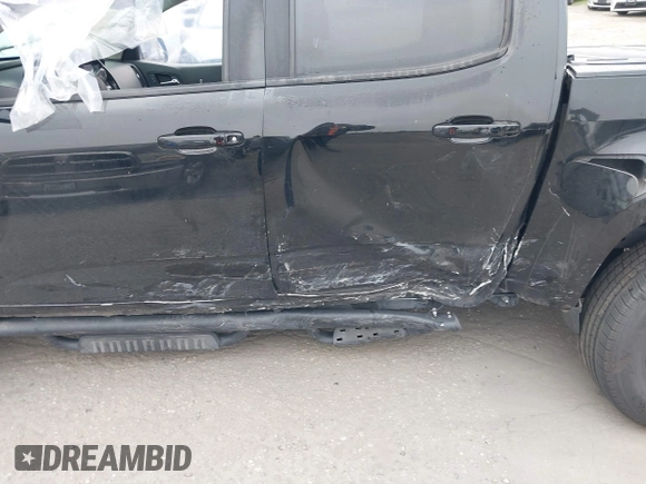 2019 Chevrolet Colorado 4WD Z71 with VIN 1GCGTDEN5K1289956, listed as a IAAI auction lot 41729406 with 60,887 mi miles. Bid and sale history available at carsss.com. Image 6.